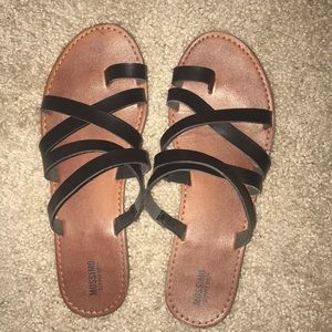 Black straps sandals